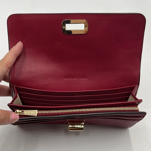 Michael Kors Sullivan large carry All wallet - Picture 5 of 8